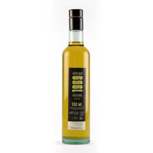 500 ml arbequina olive oil photograph.